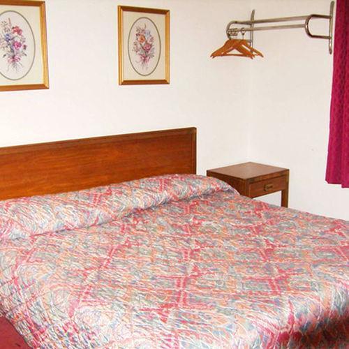 Rum River Motel Princeton Phòng bức ảnh